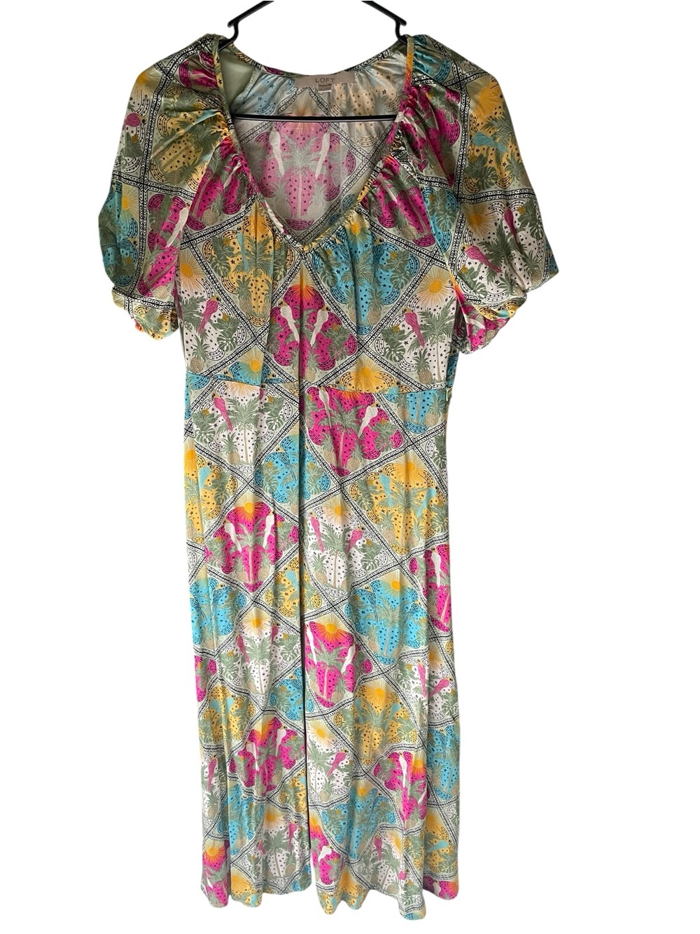 LOFT Palm Raffia Exotic Pineapple V-neck Floral Patchwork Puff-Sleeve Midi Dress